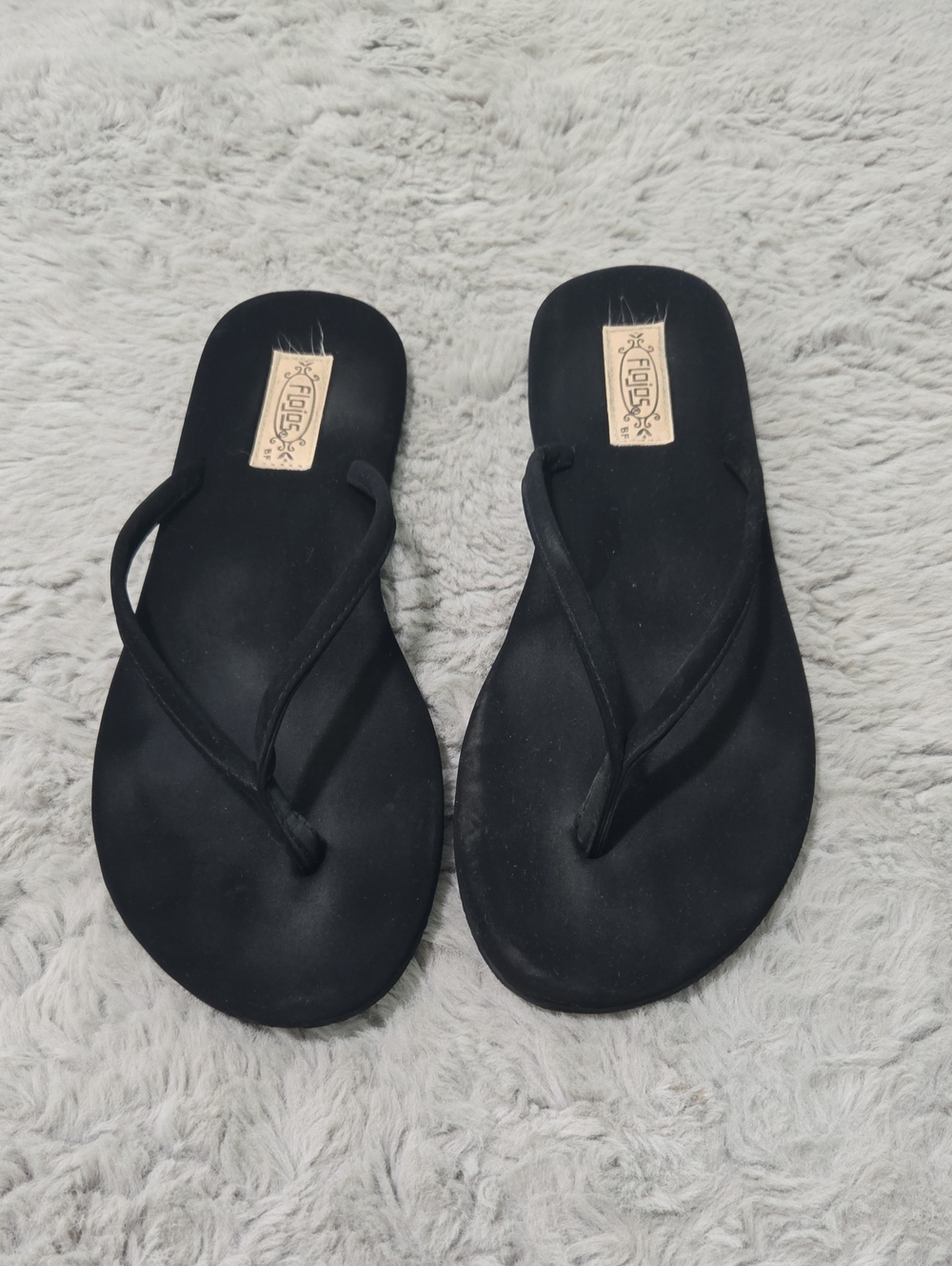 Flojos black velvet thong flipflops size 7.5